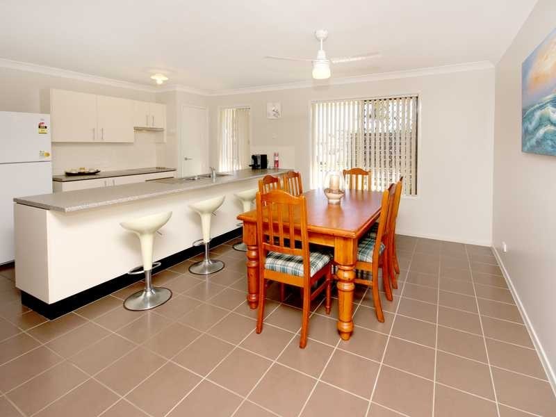 16 Doyle Street, Silkstone QLD 4304