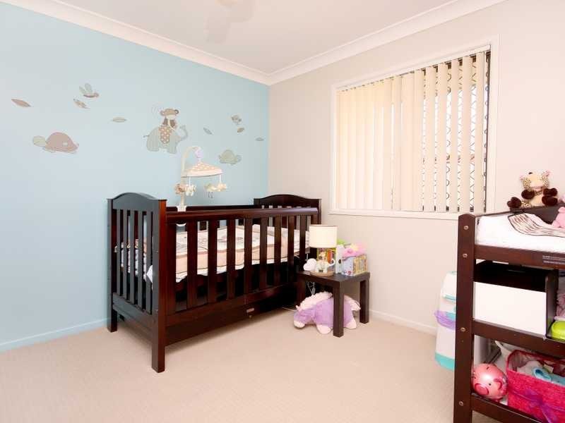 16 Doyle Street, Silkstone QLD 4304