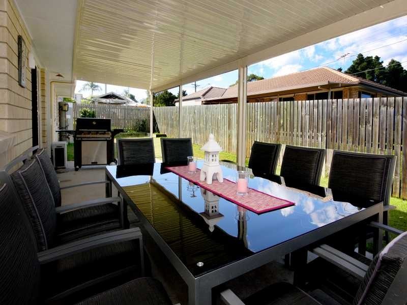 16 Doyle Street, Silkstone QLD 4304