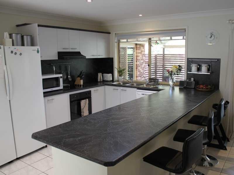 34 Jacana Crescent, Flinders View QLD 4305