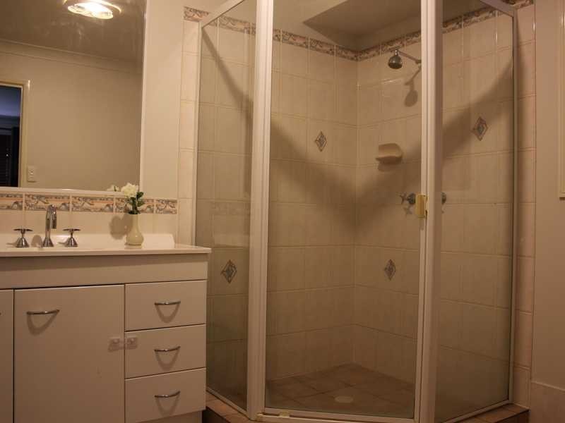 34 Jacana Crescent, Flinders View QLD 4305