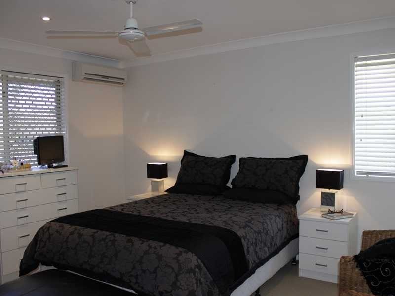 345 South Station Road, Raceview QLD 4305