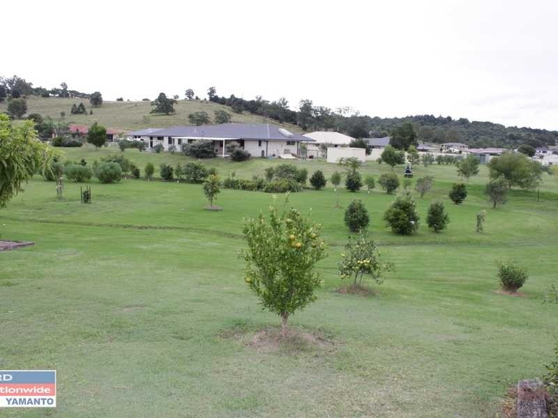 64 Harpeng Drive, Minden QLD 4311