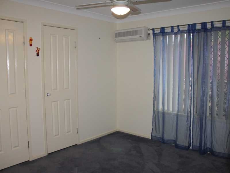 10 Chestnut Drive, Flinders View QLD 4305