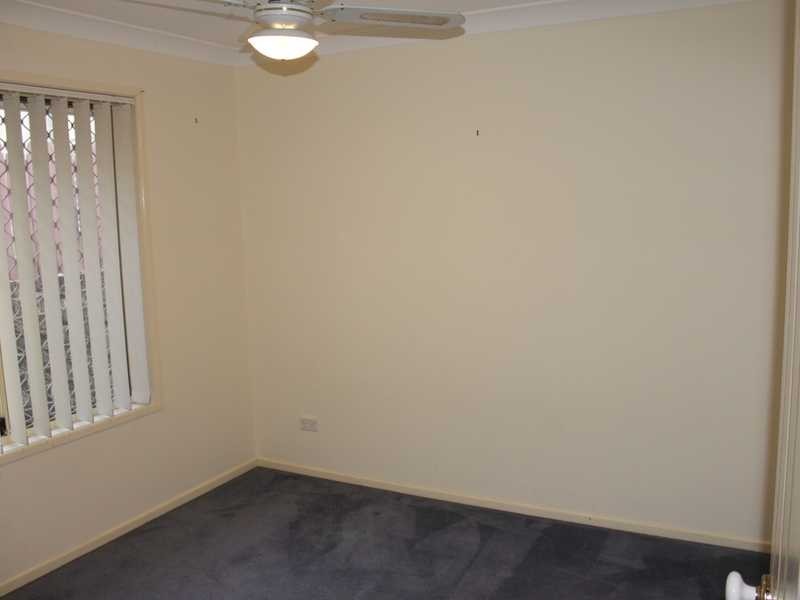 10 Chestnut Drive, Flinders View QLD 4305