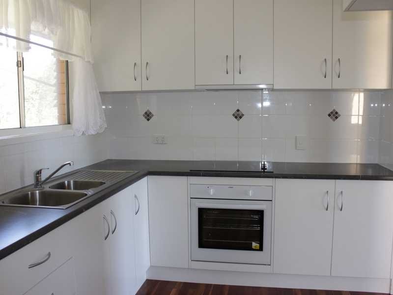 18 Beechwood Drive, Yamanto QLD 4305