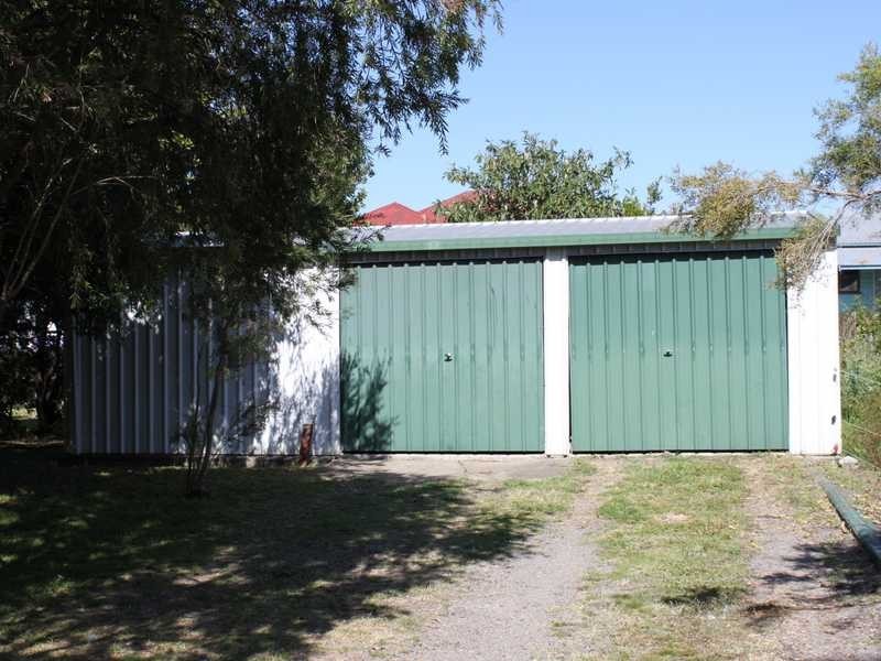 19 Joyce Street, East Ipswich QLD 4305