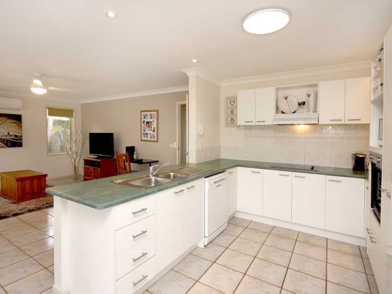 1 Oregon Close, Yamanto QLD 4305