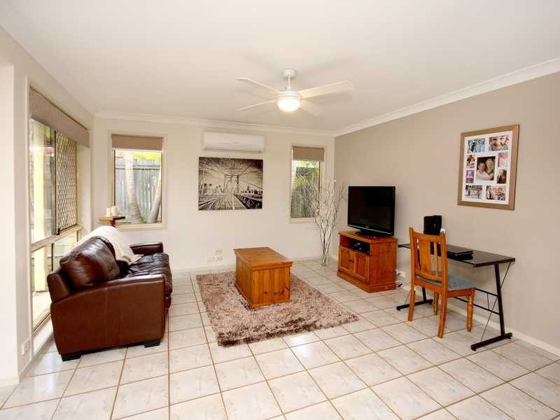 1 Oregon Close, Yamanto QLD 4305