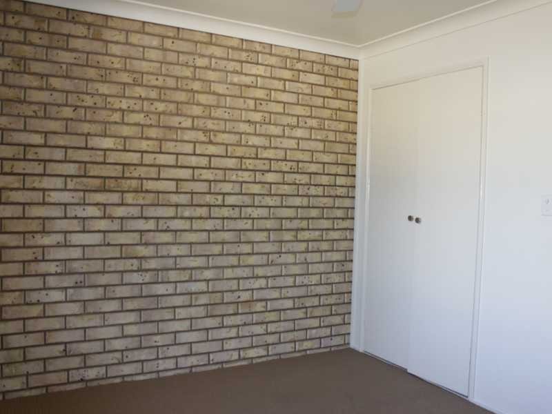 Unit/1/16 Lindsay Street, Bundamba QLD 4304