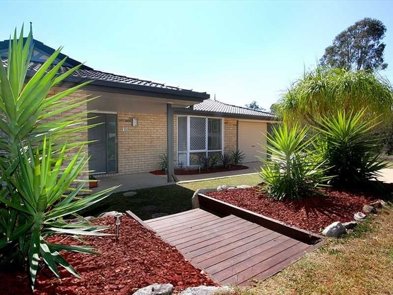 18 Kelso Close, Yamanto QLD 4305