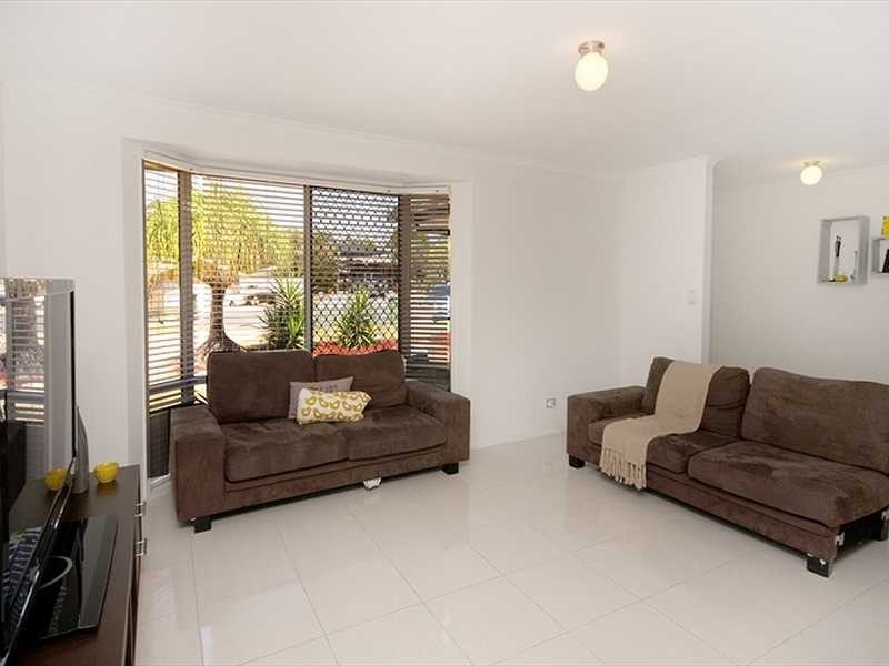 18 Kelso Close, Yamanto QLD 4305