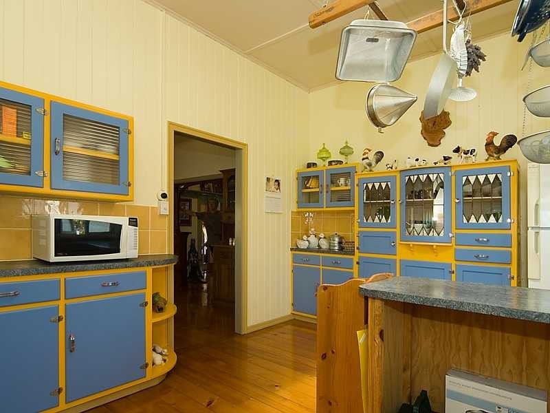 2 Thomas Street, Sadliers Crossing QLD 4305