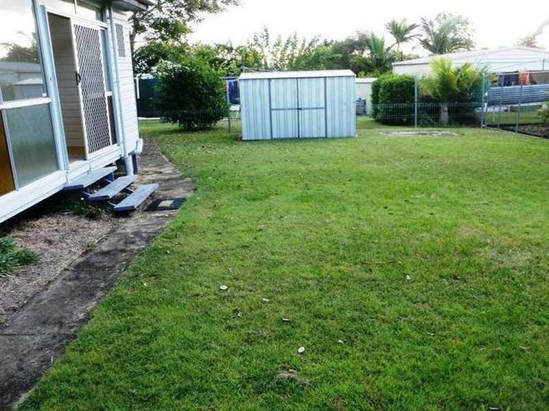 6 Huish Street, Eastern Heights QLD 4305