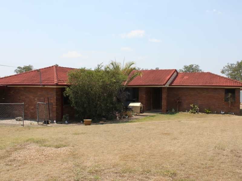 11 Poincianna Court, Walloon QLD 4306