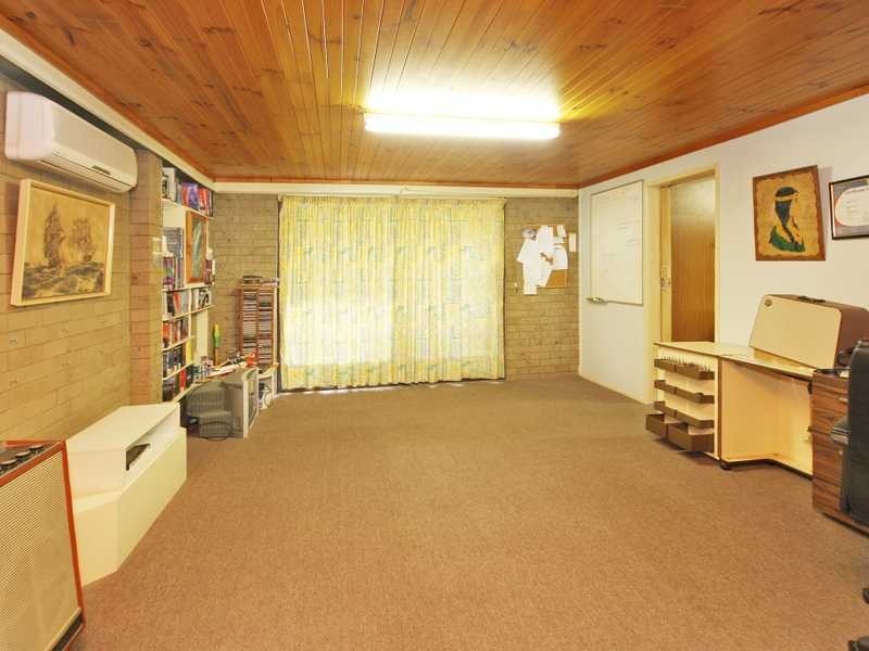 1 Wise Street, Bundamba QLD 4304