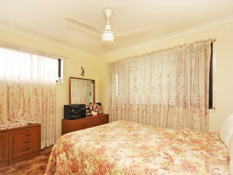 1 Wise Street, Bundamba QLD 4304