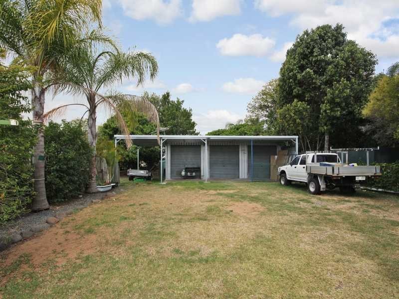 9 Alexandra Street, Booval QLD 4304