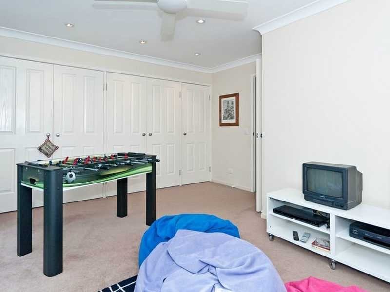 19 Quahlee Grove, Karana Downs QLD 4306