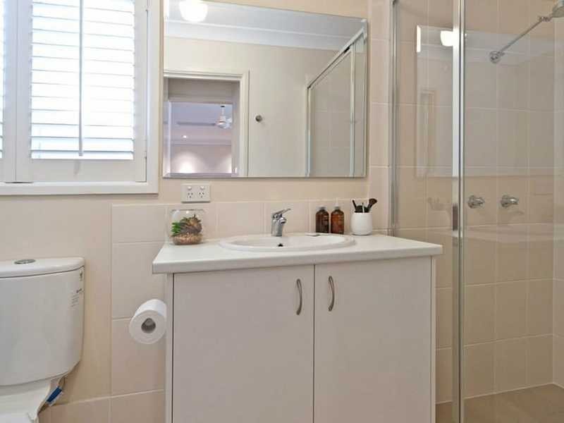 19 Quahlee Grove, Karana Downs QLD 4306