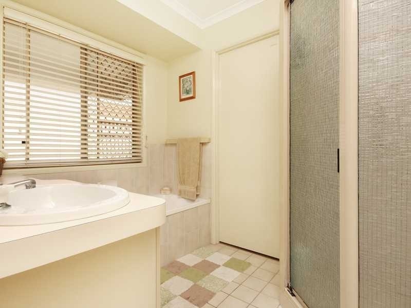 14 Ashvale Street, Flinders View QLD 4305