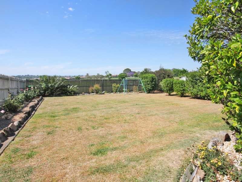 14 Ashvale Street, Flinders View QLD 4305