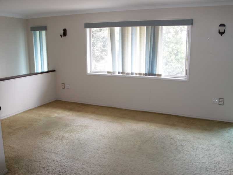 61 Edwards Street, Flinders View QLD 4305