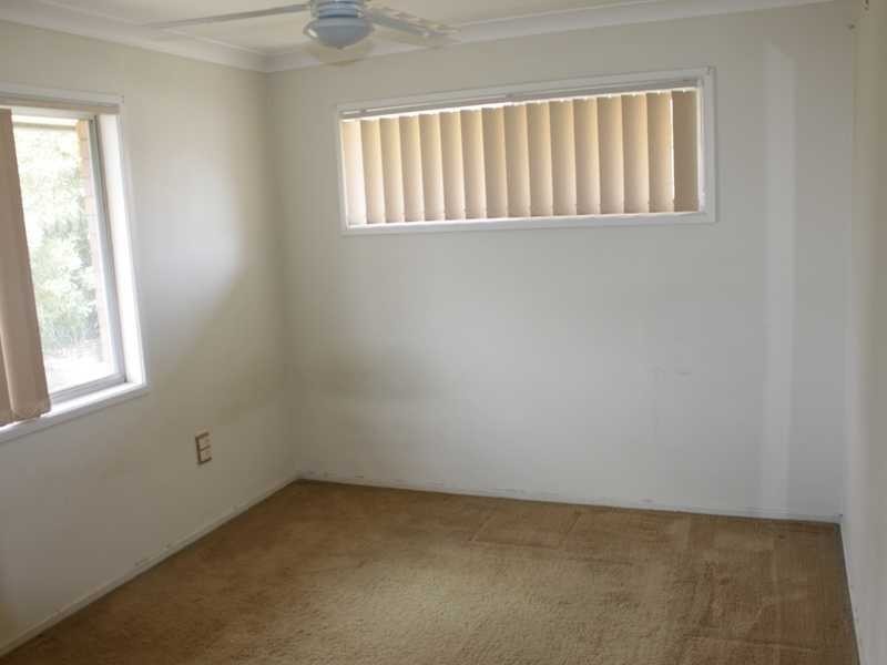 61 Edwards Street, Flinders View QLD 4305