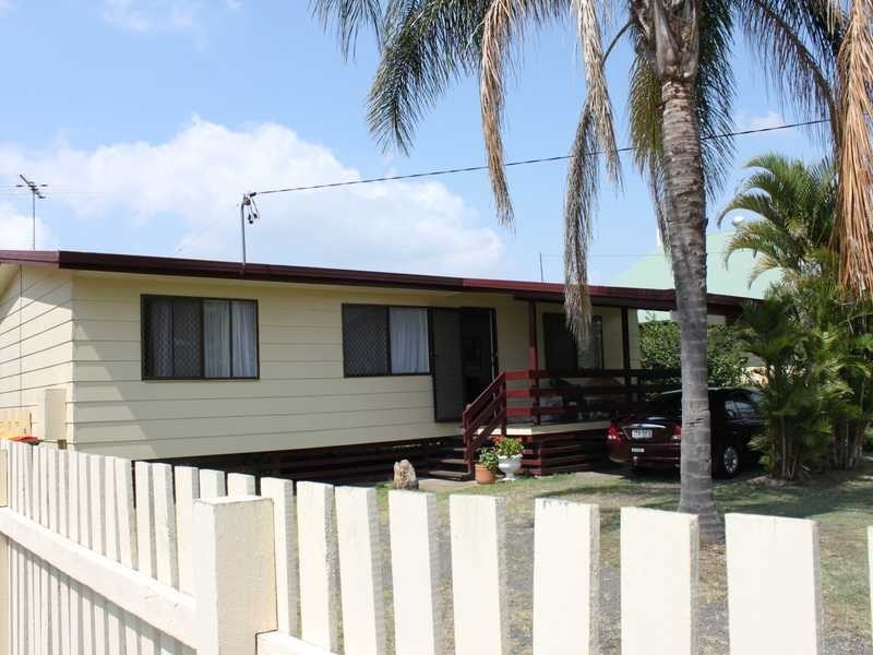 31 Selwyn Street, North Booval QLD 4304