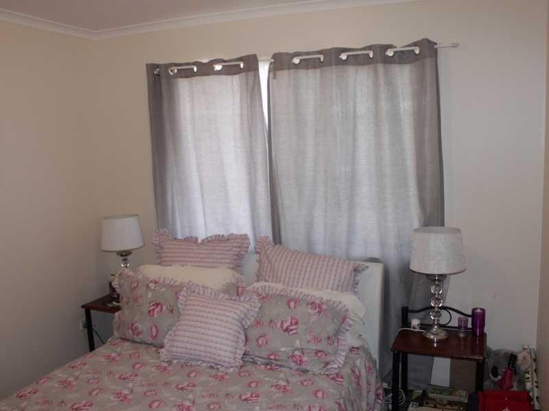 31 Selwyn Street, North Booval QLD 4304