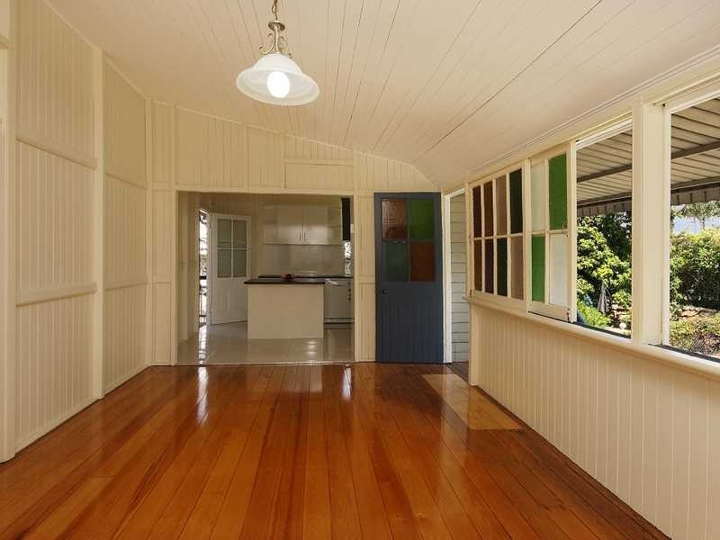 5 Torch Street, East Ipswich QLD 4305
