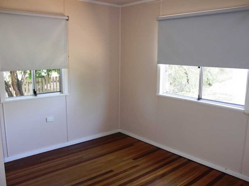 9 Bremer Parade, Basin Pocket QLD 4305