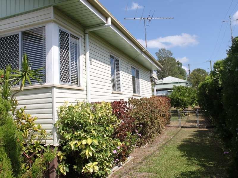 48 Coleman Street, Leichhardt QLD 4305