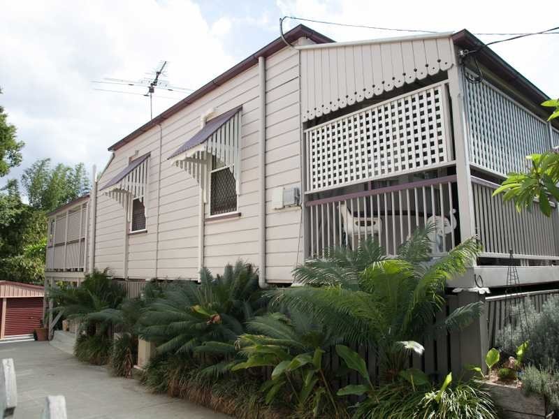 12 Darling Street, Ipswich QLD 4305