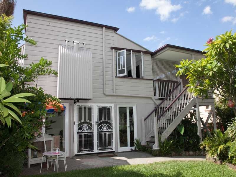 12 Darling Street, Ipswich QLD 4305