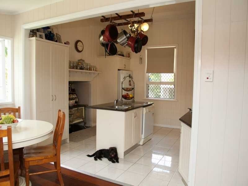 12 Darling Street, Ipswich QLD 4305