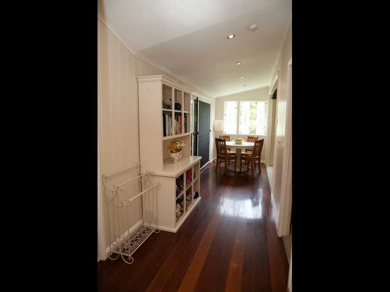 12 Darling Street, Ipswich QLD 4305