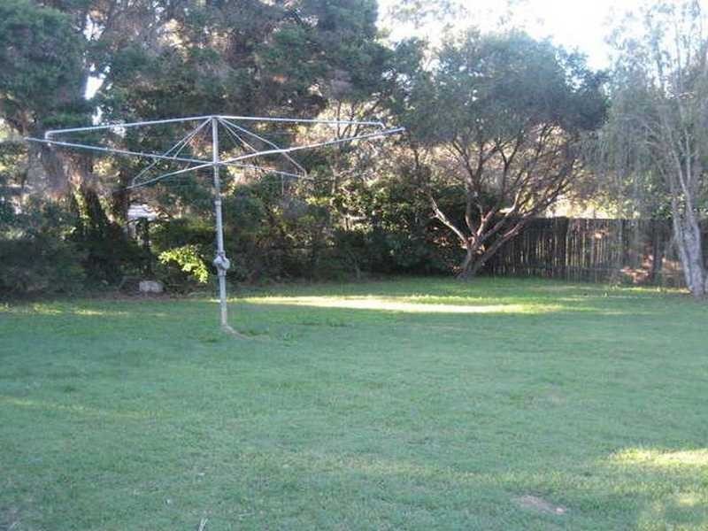 2 Cowley Street, Tivoli QLD 4305