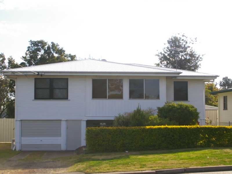 Raceview QLD 4305