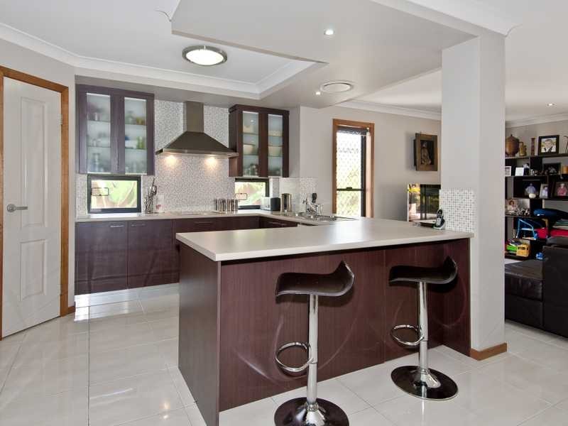 14 Long Island Drive, Windaroo QLD 4207