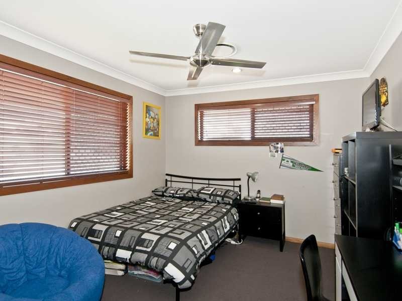 14 Long Island Drive, Windaroo QLD 4207