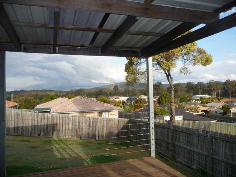 14 Lennon  Drive, Windaroo QLD 4207
