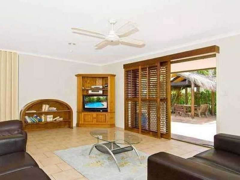 12 Shields Street, Mount Warren Park QLD 4207