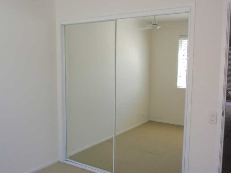 Unit 2/66 Castille Crescent, Edens Landing QLD 4207