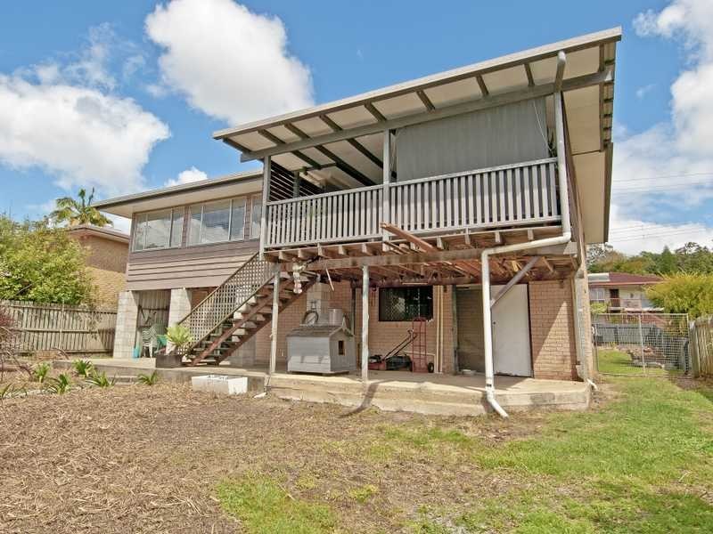 13 Louis Street, Beenleigh QLD 4207