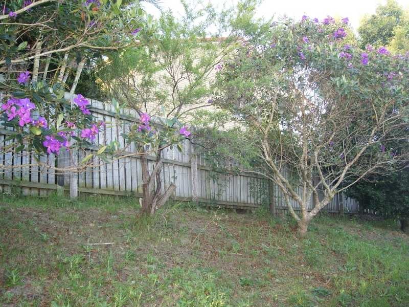 35 Kummara Road, Edens Landing QLD 4207