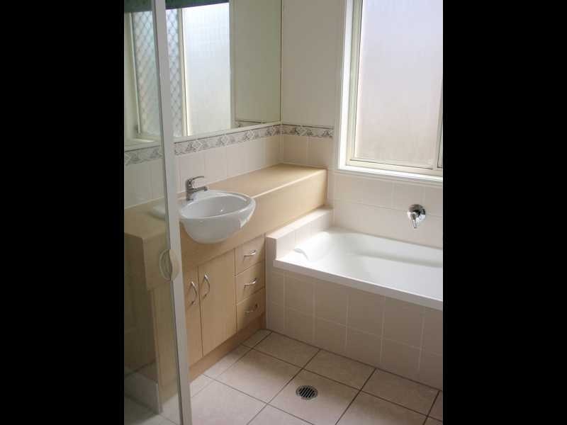 1 Citrinus Court, Ormeau QLD 4208