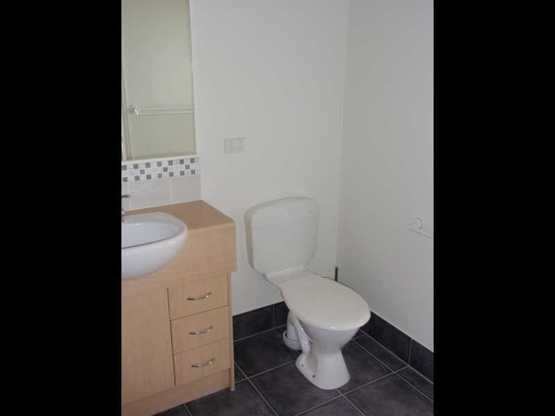 1 Citrinus Court, Ormeau QLD 4208