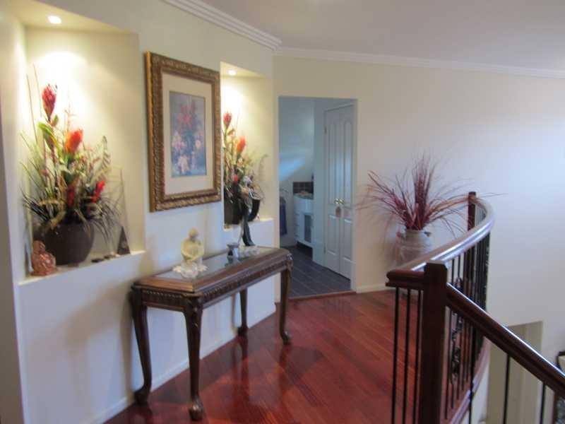 31 The Avenue, Windaroo QLD 4207