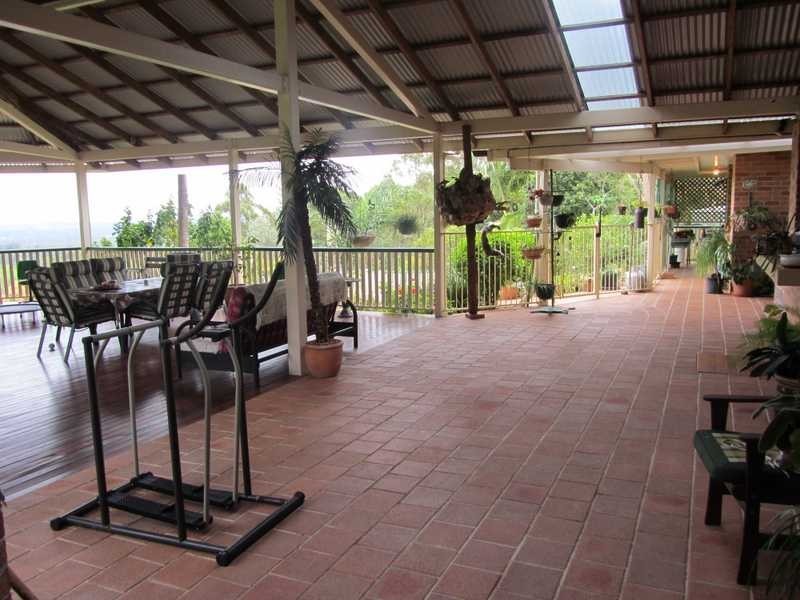 2 Shorthorn Court, Tamborine QLD 4270